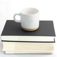 Ceramic mug in white – color:white